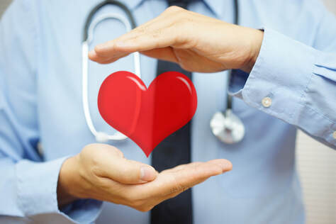 Man holding a healthy heart Picture